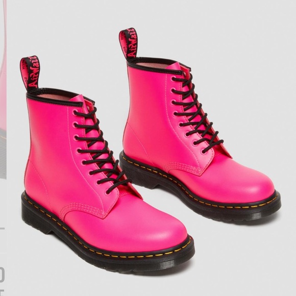 Dr Martens 1460 SMOOTH LEATHER LACE UP BOOTS - Picture 4 of 16